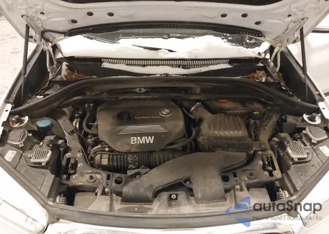 2016 BMW X1 xDrive28I из США, поврежденный, VIN WBXHT3Z34G4A48084